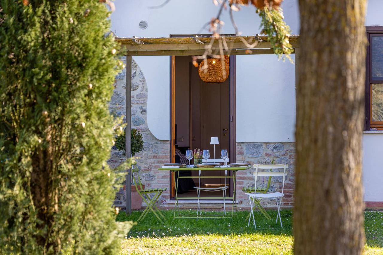 Poggiovalle Tenuta Italiana ชิตตา เดลลา ปีเอเว ภายนอก รูปภาพ
